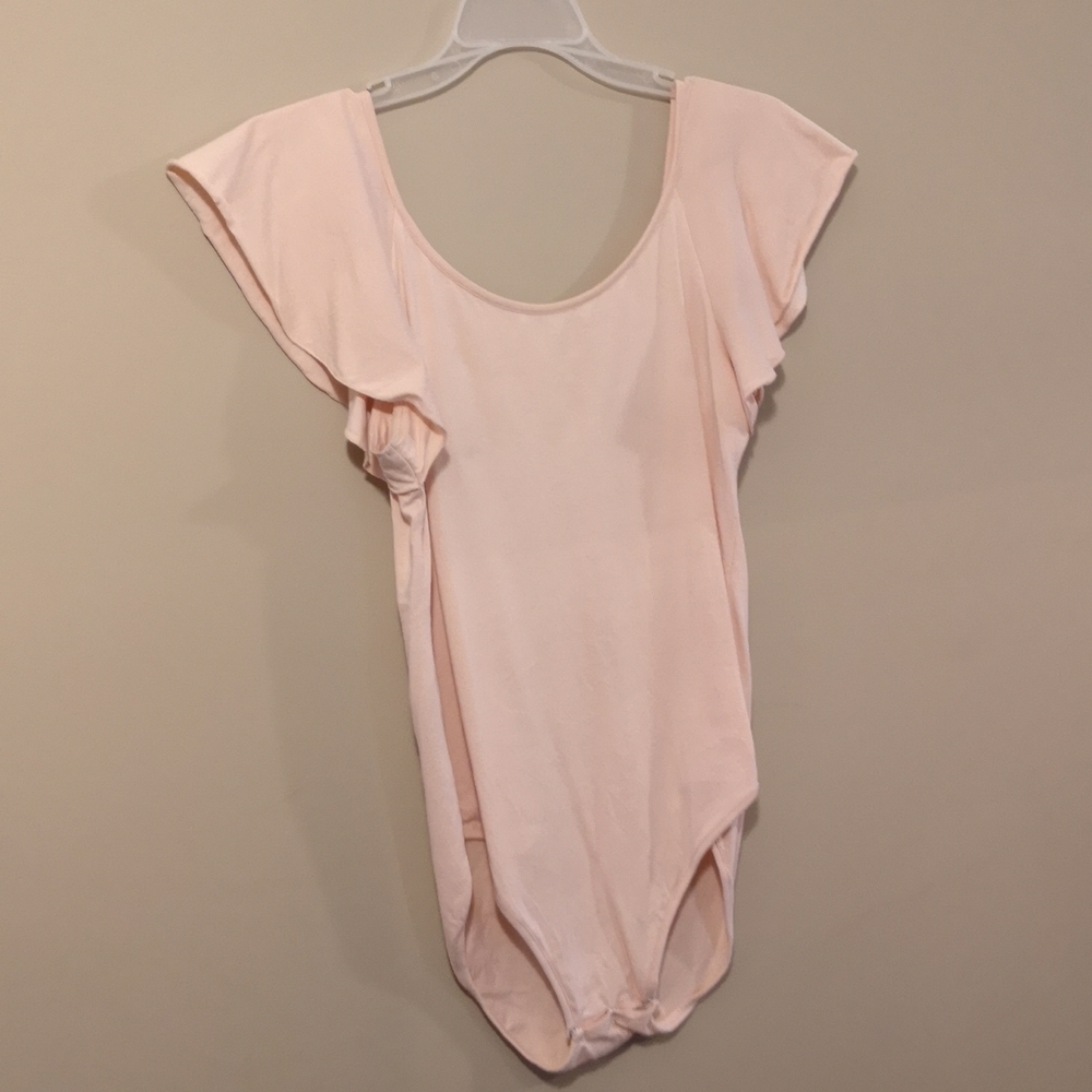 Elegantees violet ruffle bodysuit in sepia rose size M